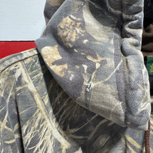 Early 2000s Cabelas Sweatshirt