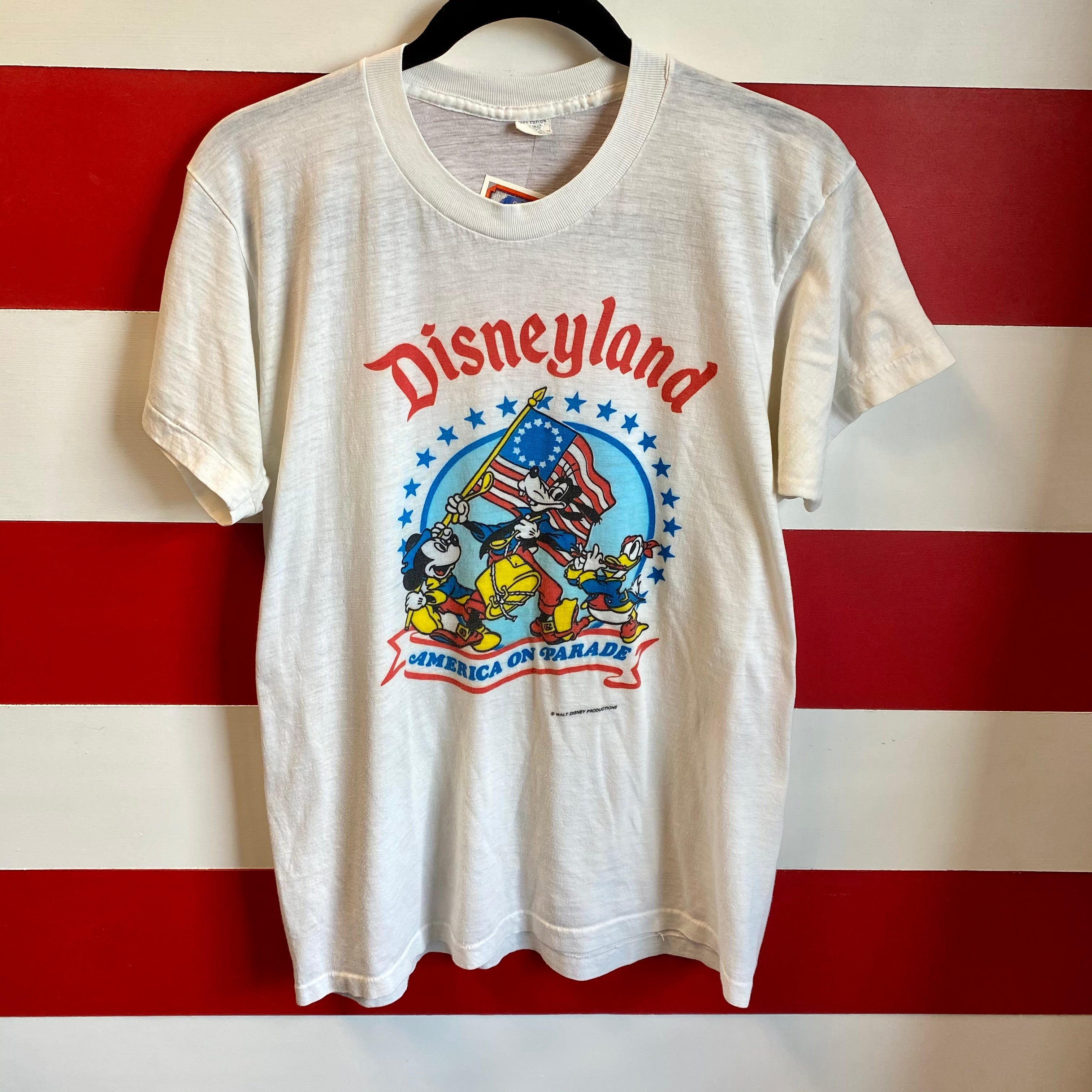 1976 Disneyland 'America on Parade' Walt Disney Productions Shirt